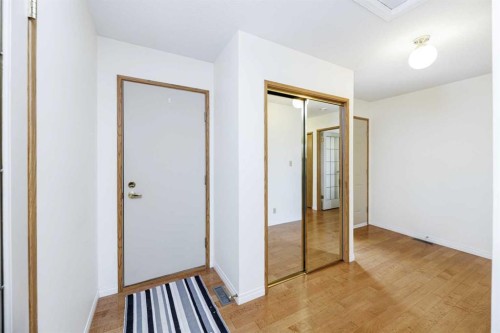 59-2816 Botterill Crescent, Red Deer, AB - Indoor Photo Showing Other Room