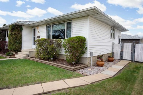 70 Nootka Road, Leduc, AB 