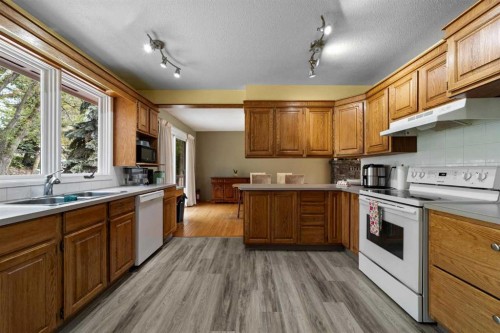 4702 51 Street, Camrose, AB 