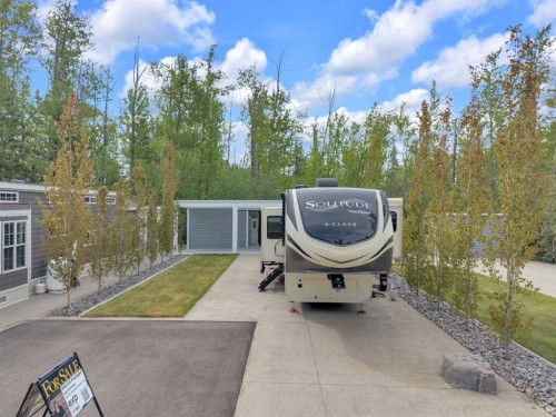 29-41310 Range Road 282, Rural Lacombe County, AB 