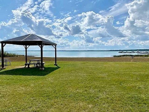 119A-10046 Township Road 422, Rural Ponoka County, AB - Outdoor With Body Of Water With View
