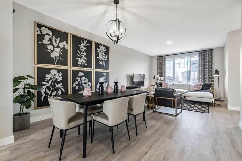 5132 154 Avenue Sw, Calgary, AB - Indoor