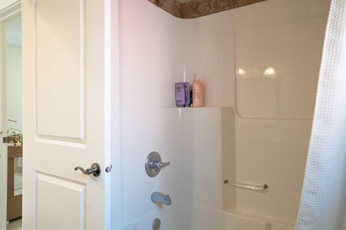 5333 55 Avenue, Bashaw, AB 