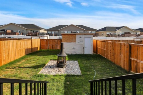 18 Athens Place, Blackfalds, AB - Outdoor