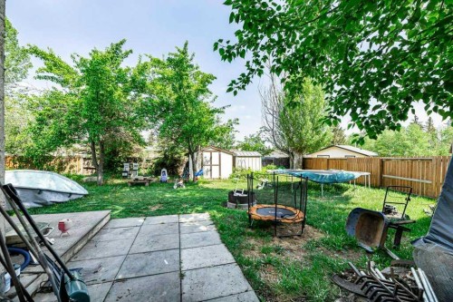 20 Goard Close, Red Deer, AB - Outdoor With Backyard