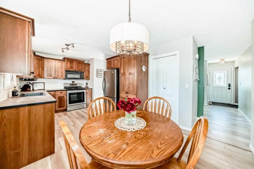 8 Haliburton Crescent, Red Deer, AB - Indoor