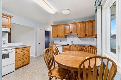 35 Beaupre Crescent, Calgary, AB 