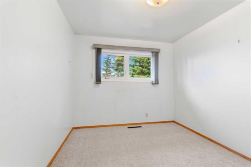 35 Beaupre Crescent, Calgary, AB 