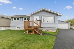 35 Beaupre Crescent  Calgary, AB T3B 2S9