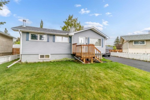 35 Beaupre Crescent, Calgary, AB 