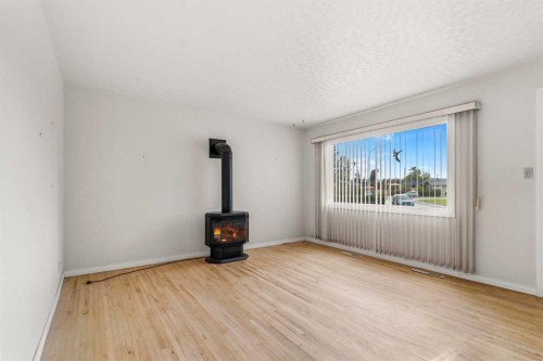 35 Beaupre Crescent, Calgary, AB 