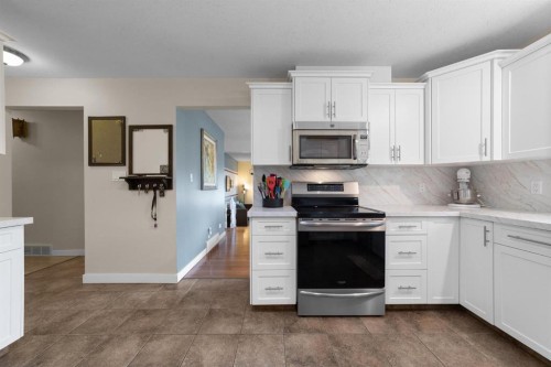 4209 63 Street, Camrose, AB - Indoor Photo Showing Kitchen