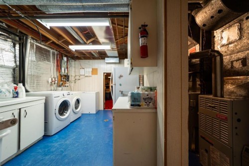 4209 63 Street, Camrose, AB - Indoor Photo Showing Laundry Room