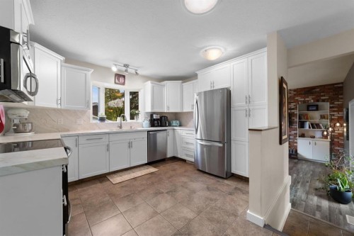 4209 63 Street, Camrose, AB - Indoor Photo Showing Kitchen