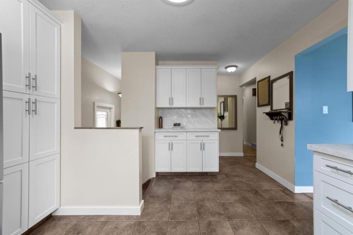 4209 63 Street, Camrose, AB - Indoor Photo Showing Kitchen