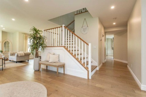 122 Oliver Avenue, Gull Lake, AB - Indoor Photo Showing Other Room