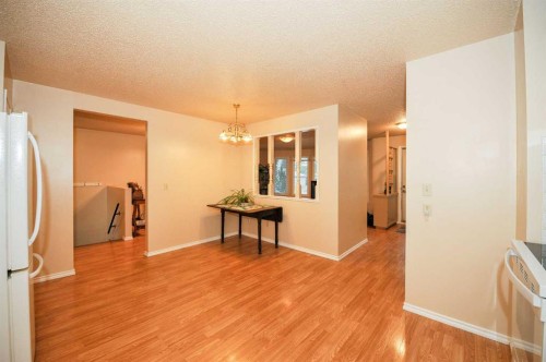 3911 57 Street, Camrose, AB 