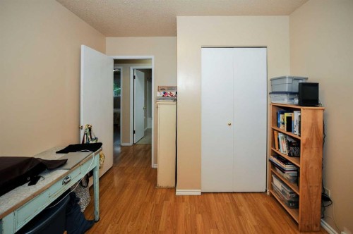 3911 57 Street, Camrose, AB 