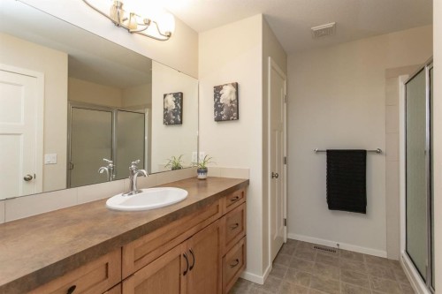 63 Bowman Circle, Sylvan Lake, AB 
