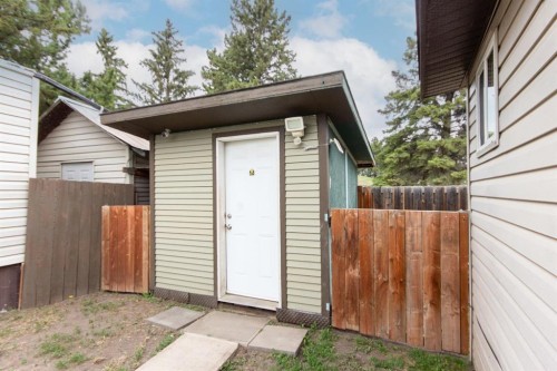 A48-5500 Womacks Road, Blackfalds, AB 