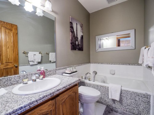 311037A Range Road 222, Rural Kneehill County, AB 