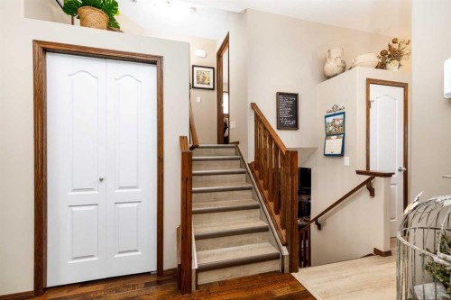 23 Oxley Close, Red Deer, AB 