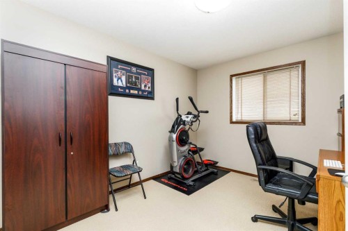 23 Oxley Close, Red Deer, AB 