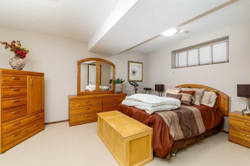 23 Oxley Close, Red Deer, AB 