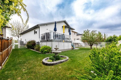 23 Oxley Close, Red Deer, AB 