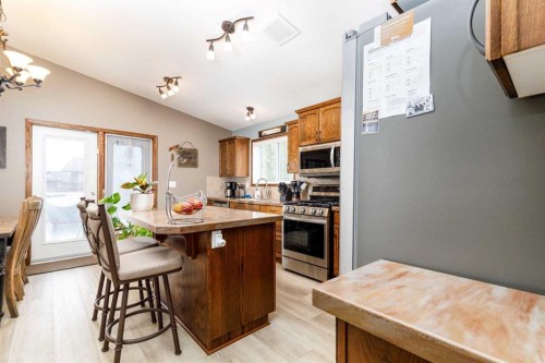 23 Oxley Close, Red Deer, AB 