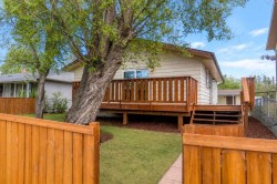 4811 47 Street Rocky Mountain House, AB T4T 1C3