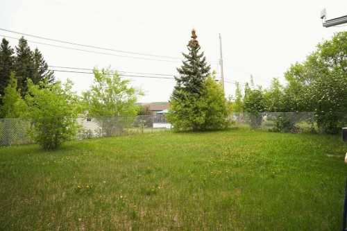 4525 49 Avenue, Hardisty, AB - Outdoor