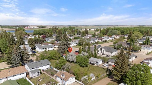 4911 54 Avenue, Viking, AB 