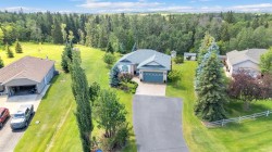 9 Creek Road Rural Ponoka County, AB T4J 1R3