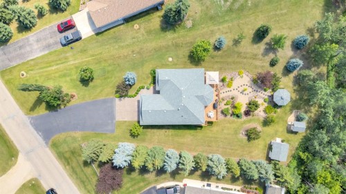 9 Creek Road, Rural Ponoka County, AB 