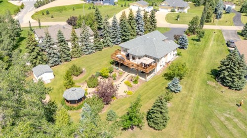 9 Creek Road, Rural Ponoka County, AB 