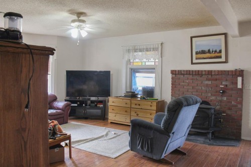47038 Range Road 191, Rural Camrose County, AB - Indoor Photo Showing Other Room