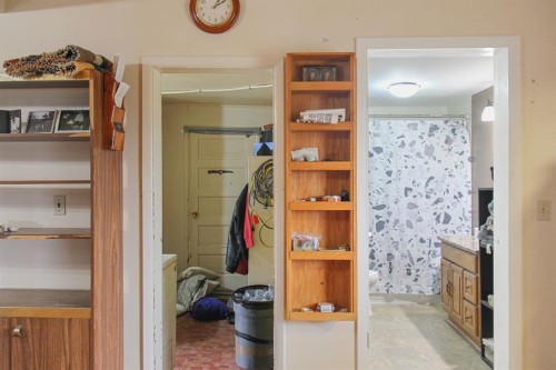 47038 Range Road 191, Rural Camrose County, AB - Indoor