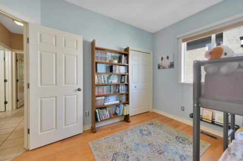 1 Spruce Close, Lacombe, AB - Indoor Photo Showing Other Room