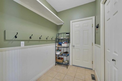 1 Spruce Close, Lacombe, AB - Indoor Photo Showing Other Room