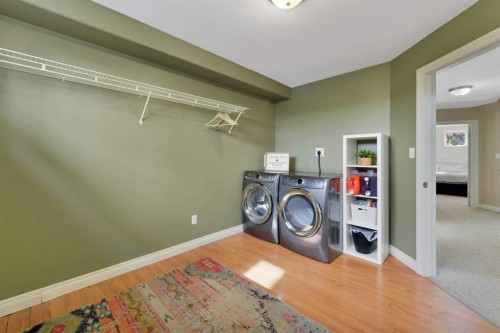 1 Spruce Close, Lacombe, AB - Indoor Photo Showing Laundry Room