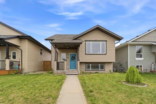 71 Long Close, Red Deer, AB - Outdoor