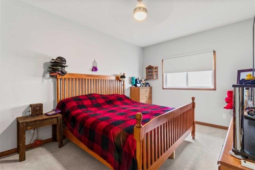 210 Morris Place, Didsbury, AB 