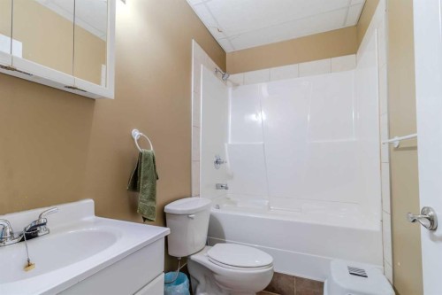 210 Morris Place, Didsbury, AB 