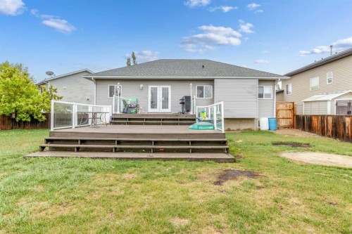 210 Morris Place, Didsbury, AB 