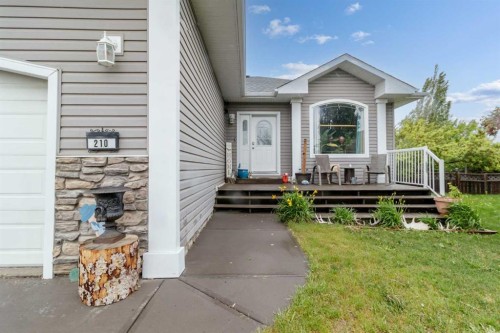 210 Morris Place, Didsbury, AB 