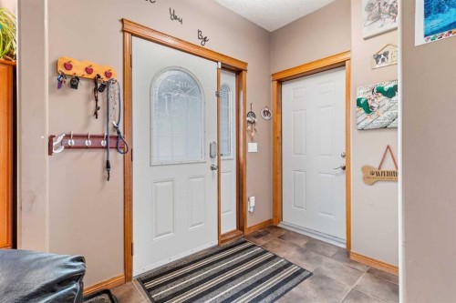 210 Morris Place, Didsbury, AB 