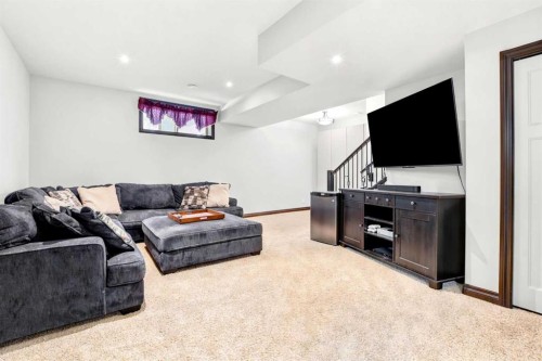 43 Thompson Crescent, Red Deer, AB 