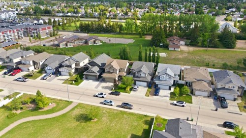 43 Thompson Crescent, Red Deer, AB 