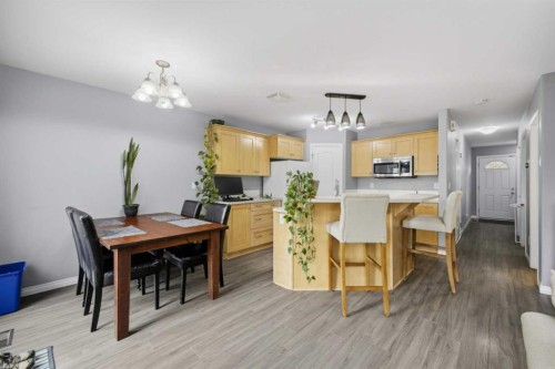 44 Arthur Close, Red Deer, AB 